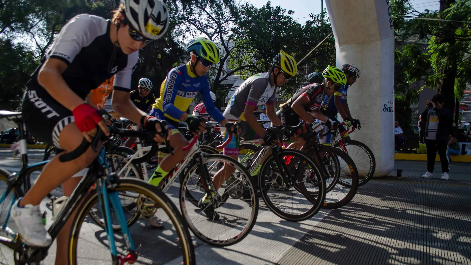 1310 carrera ciclismo santa cruz (CHR) (1)